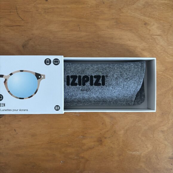 NIB! MoMA IZIPIZI Screen Glasses Pantos Round Shape in Light Tortoise - Picture 3 of 6